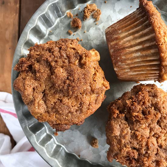 Streusel Topped Apple Muffins