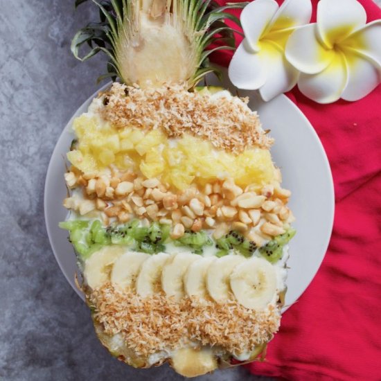 Hawaiian Pineapple Smoothie Bowl