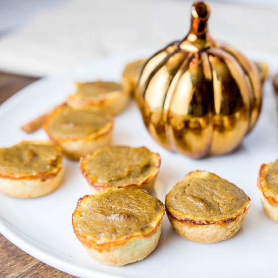 Paleo Bite-Sized Pumpkin Pies