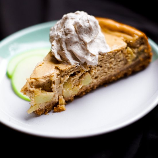 Spiced apple cheesecake