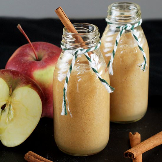 Apple cinnamon smoothie