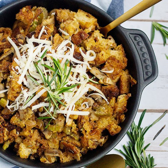 Easy Homemade Stuffing