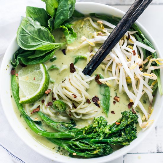 Green Curry Noodle Soup