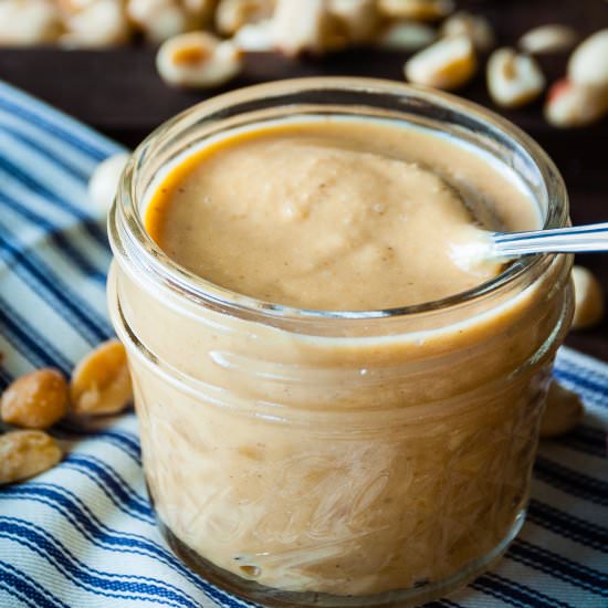 Homemade Peanut Butter