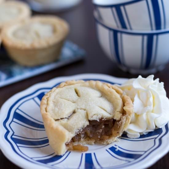 Apple Cinnamon Pies