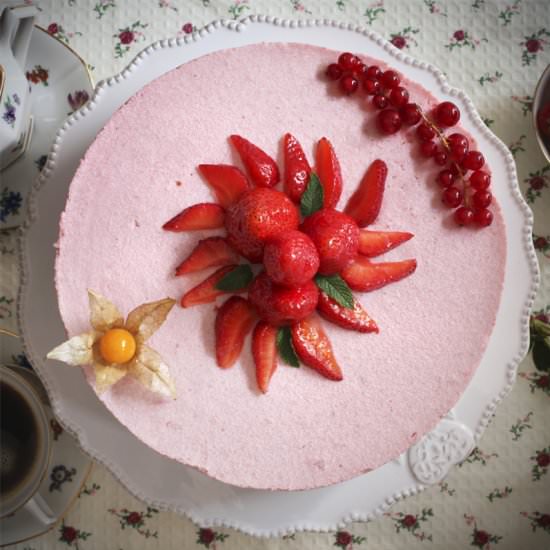 Strawberry Mousse Cake