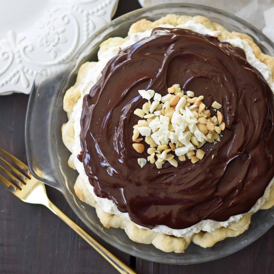 White Chocolate Macadamia Pie