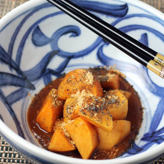 Persimmons with Black Sesame Seeds