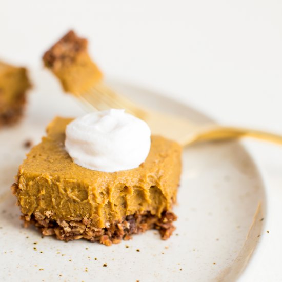 No Bake Pumpkin Pie Bars