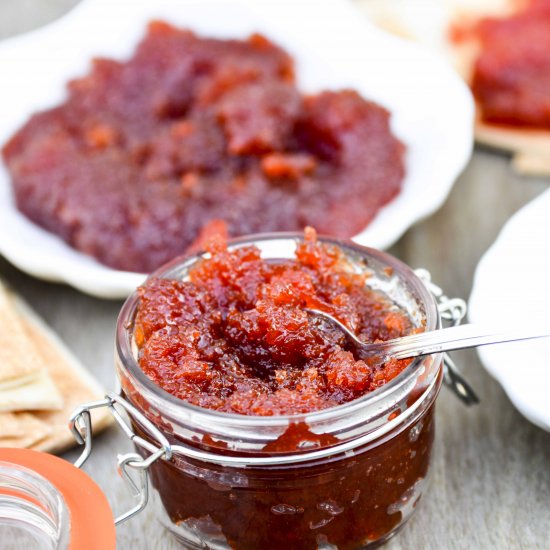 Quince jam (Mraba safarjal)