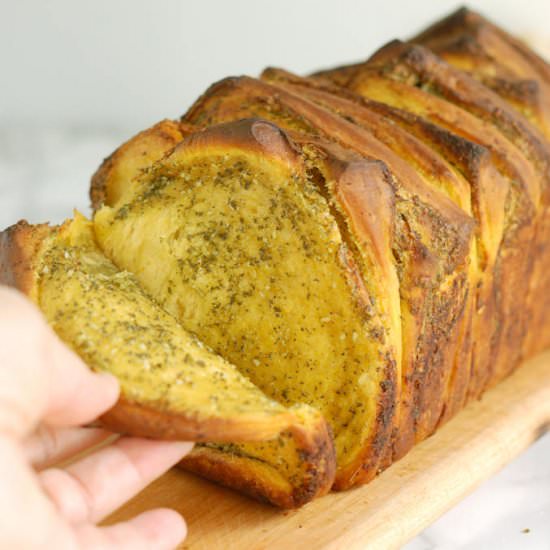 Pumpkin Pull Apart Bread