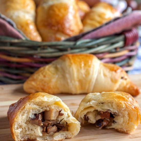 Wild Mushroom & Pork Jowl Croissant