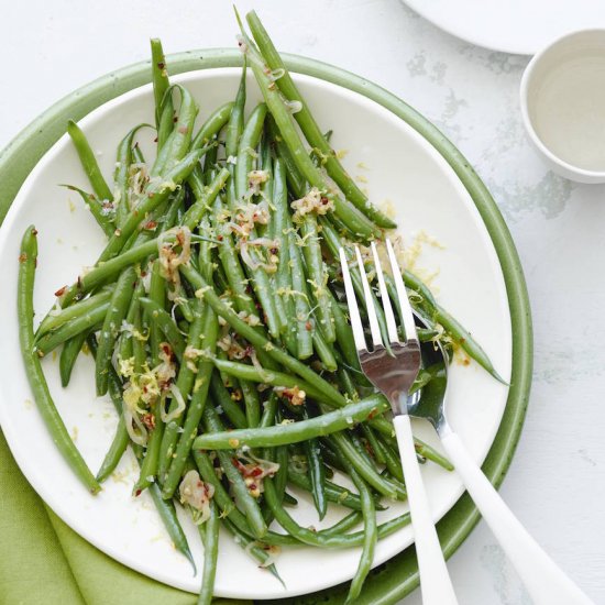 Spicy Garlic Green Beans