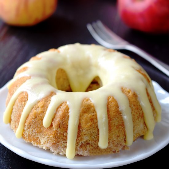 Apple Bundt Cake