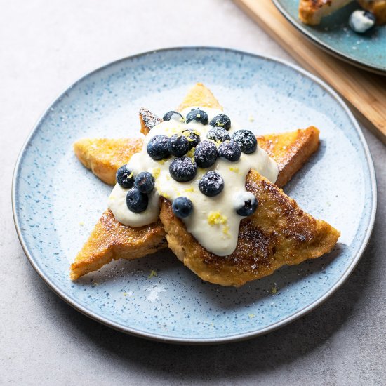 Cinnamon French Toast with Lemon