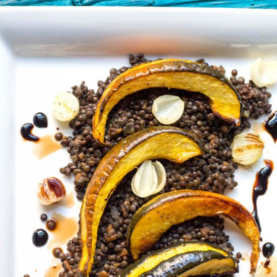 Roasted Acorn Squash with Lentils