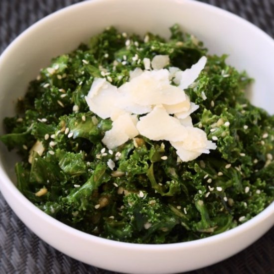 Easy kale salad