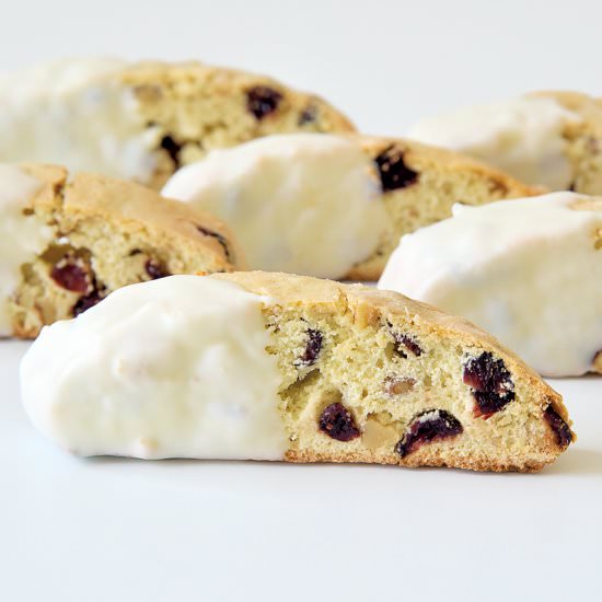 Cranberry Walnut Cantuccini