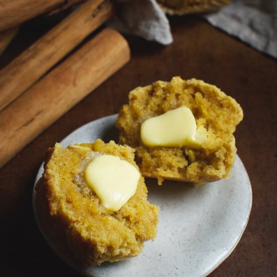 Cinnamon Apple Spice Muffins