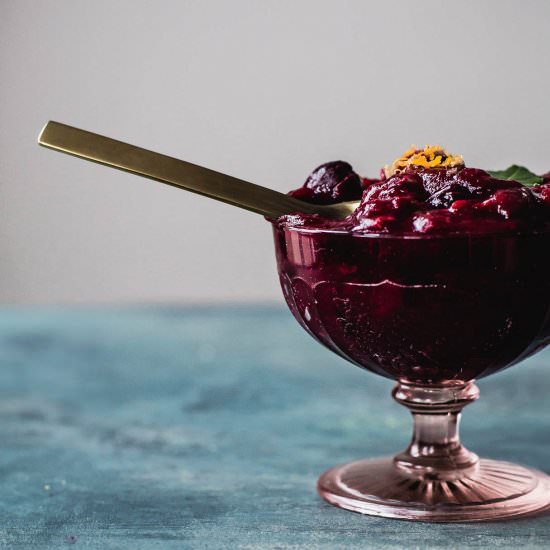 Naturally Sweetened Cranberry Sauce