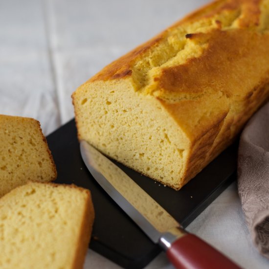 Cornmeal Cornbread Loaf