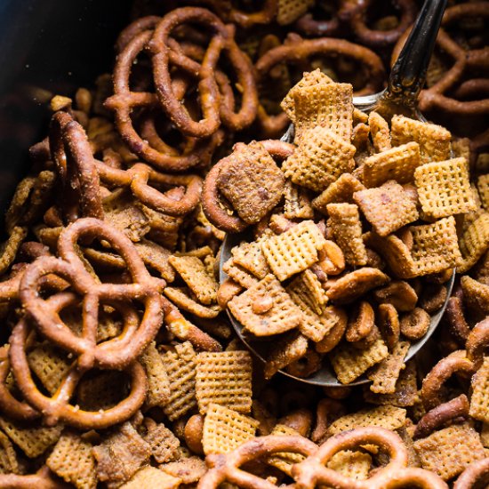 Homemade Crock Pot Chex Mix