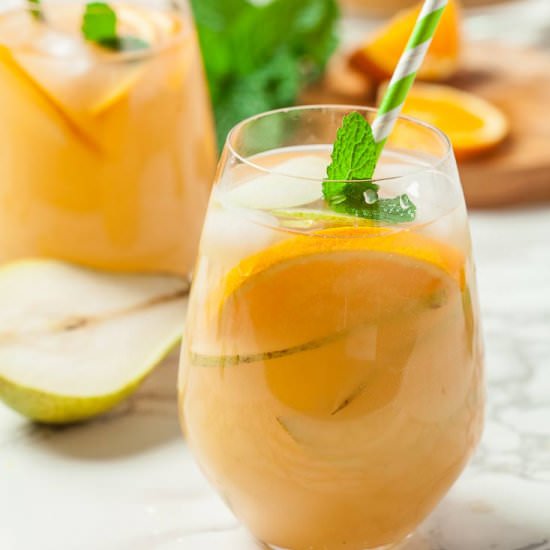 Easy Ginger Pear Sangria