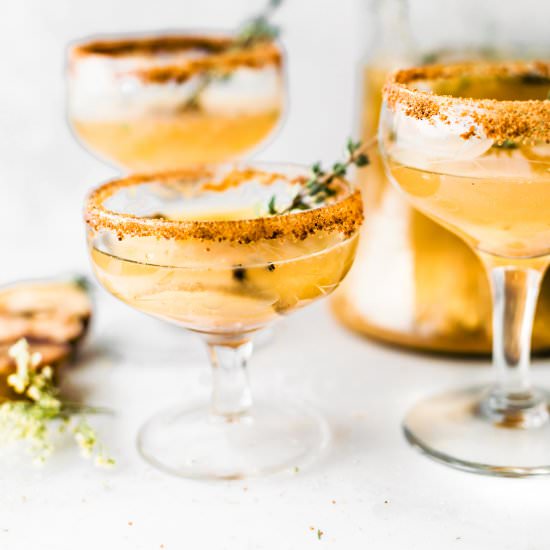 Honey Roasted Pear Sparkling Cocktails