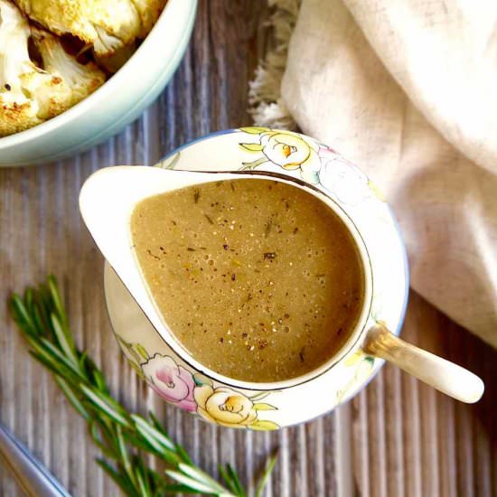 Bone Broth Gravy (Paleo, GF)