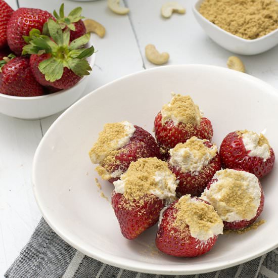 Vegan Cheesecake Strawberries