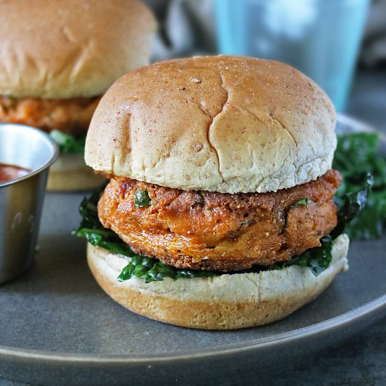 Easy Spiced Salmon Spinach Burgers