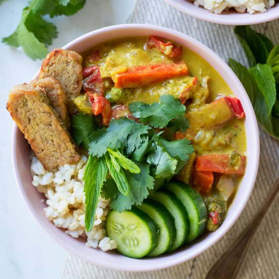 Vegan Yellow Curry with Tempeh