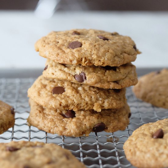 Soft & Chewy Oatmeal Chocolate Chip