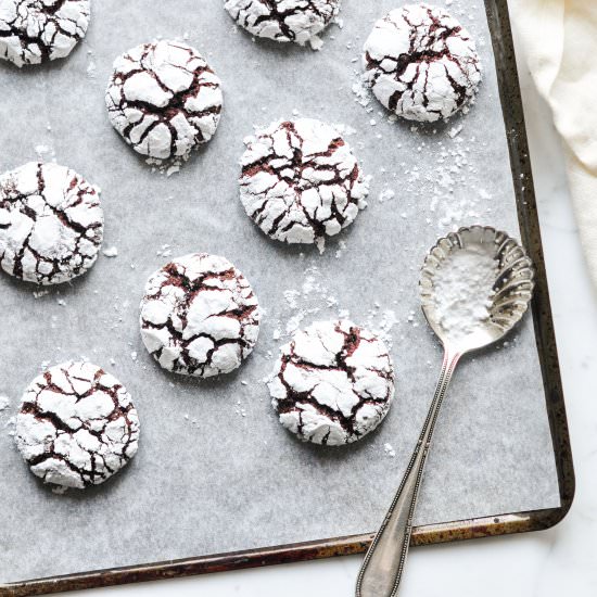 Chocolate Crinkle Cookies