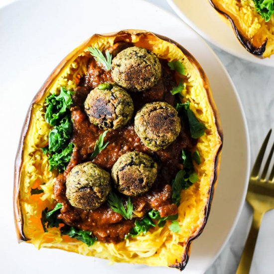 Mushroom Spaghetti Squash (V+GF)