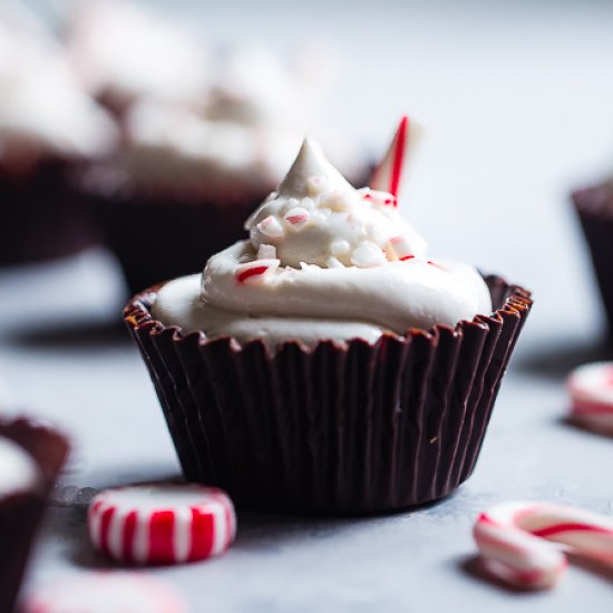 No Bake Peppermint Cheesecake Cups