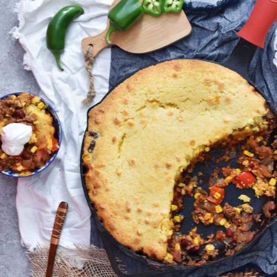 One Skillet Cornbread Chili