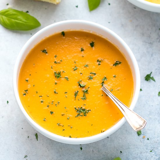 Fresh Tomato Basil Soup