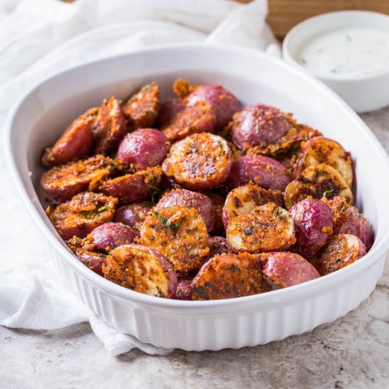 Garlic Parmesan Roasted Potatoes