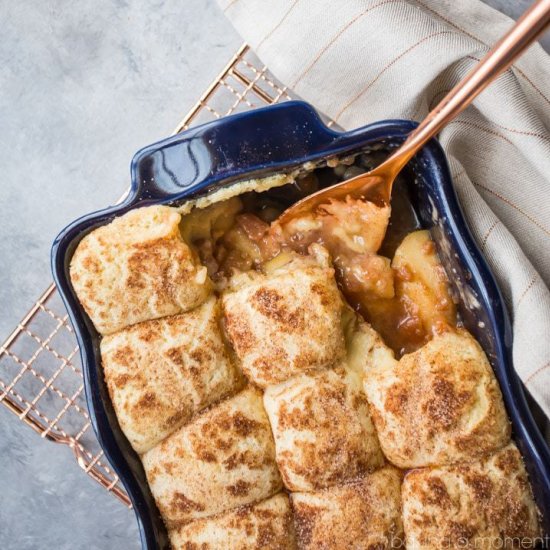 Snickerdoodle Apple Cobbler