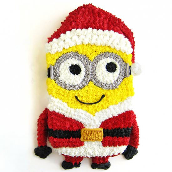 Minion Santa Cake