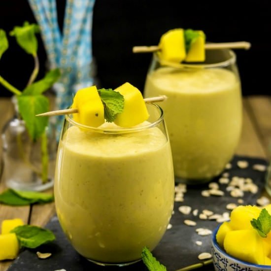 Mango Oatmeal Smoothie Recipe