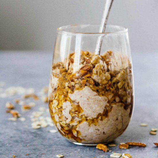 Maple Cinnamon Pecan Overnight Oats