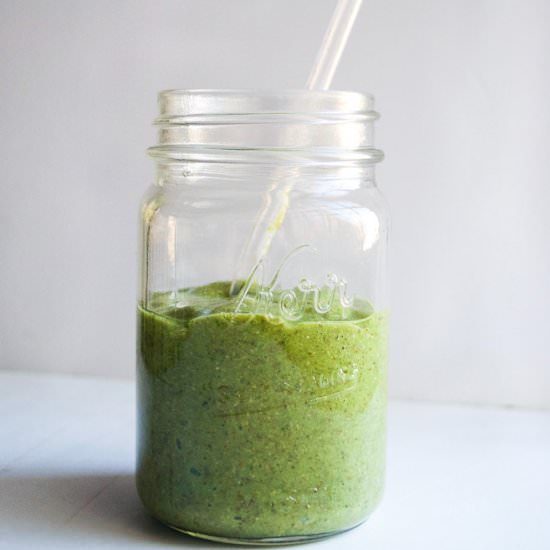 Banana Apple Green Smoothie