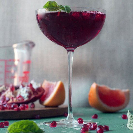 Hibiscus and Pomegranate Cocktail