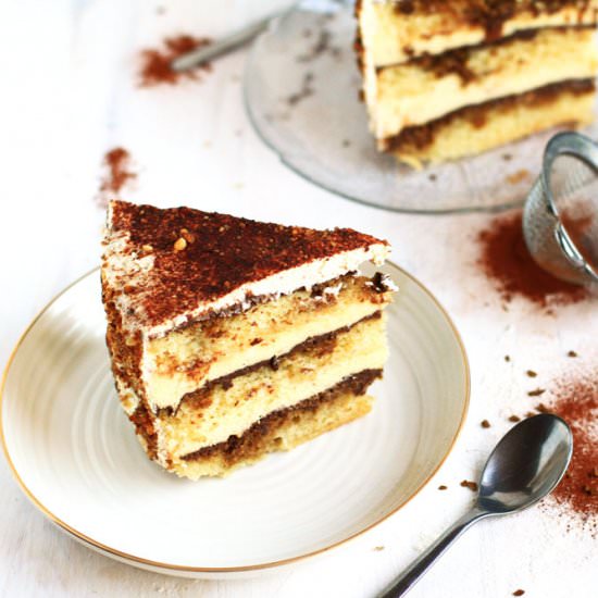 Tiramisu Cake