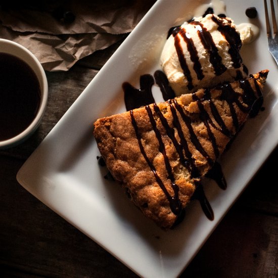 Giant Chocolate Chip Cookie