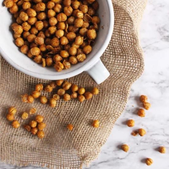 Chili & Garlic Roasted Chickpeas