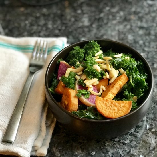 Farmer’s Market Kale Salad