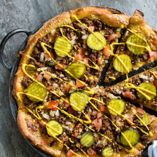 Cheeseburger Pizza